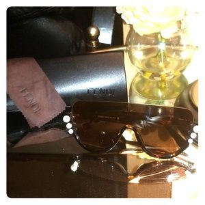 FENDI 99MM Pearl Shield Sunglasses
